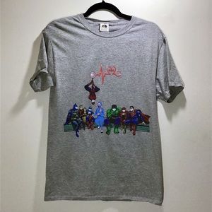 Nurse and Superheroes Gray T-shirt sz S